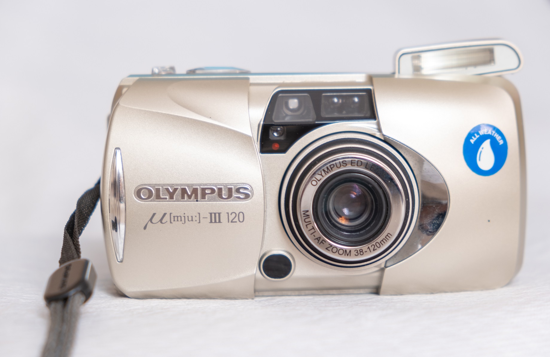 Olympus 35mm µ[mju:]-III 120 | iPolaroid