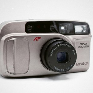 Minolta Riva Zoom 70 купити Україна 