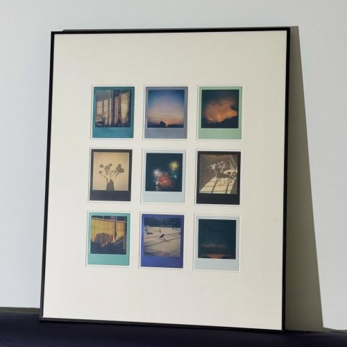 Polaroid Now 3 фоторамка фотостіна