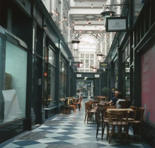 CineStill 800T 120 Yashica D TLR