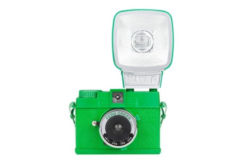 Diana Mini and Flash цвета зеленого папоротника