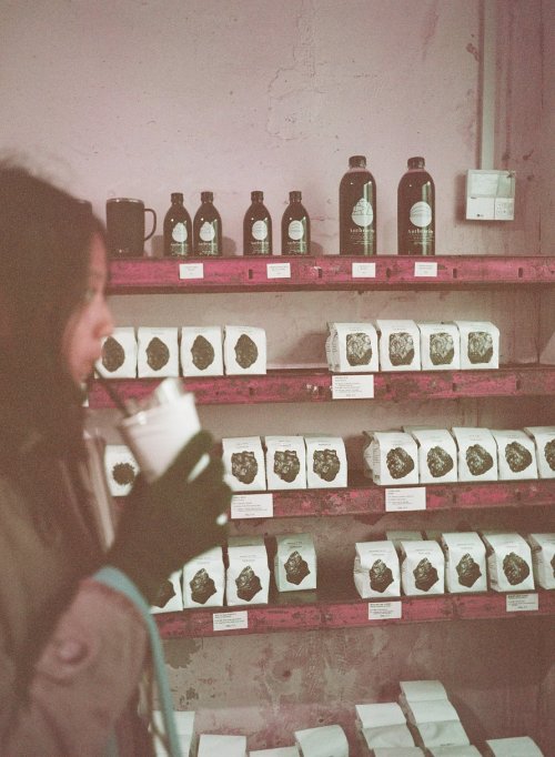 Expired LomoChrome Purple 120 ISO 100–400