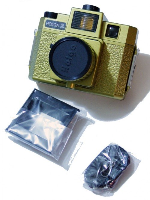 Holga 120 GCFN Camera - ( Gold )