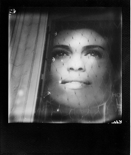 Кассеты для полароид PX 600 Silver Shade UV+ Black Frame