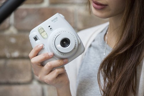 Fujifilm Instax Mini 9 Smoky White (белый)