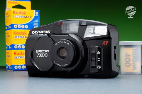 Olympus SUPERZOOM 700XB пленочные фотоаппараты