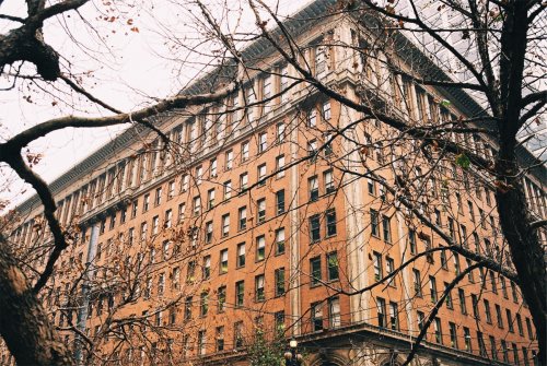 Olympus OM-10 kodak ultramax 400-35