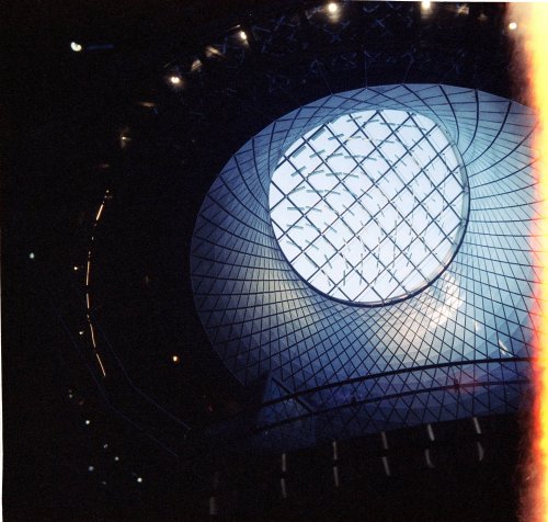 Reto Project Ultra-Wide & Slim KODAK VISION3 500T