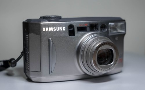 Samsung Vega 170